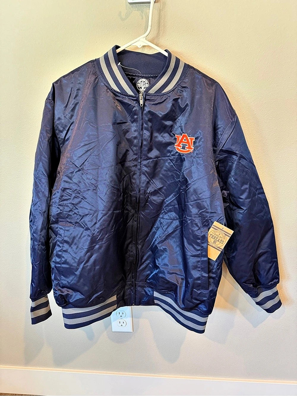 Rivalry Threads Auburn Tigers Satin Bomber Jacket Blue & Orange Men’s Medium